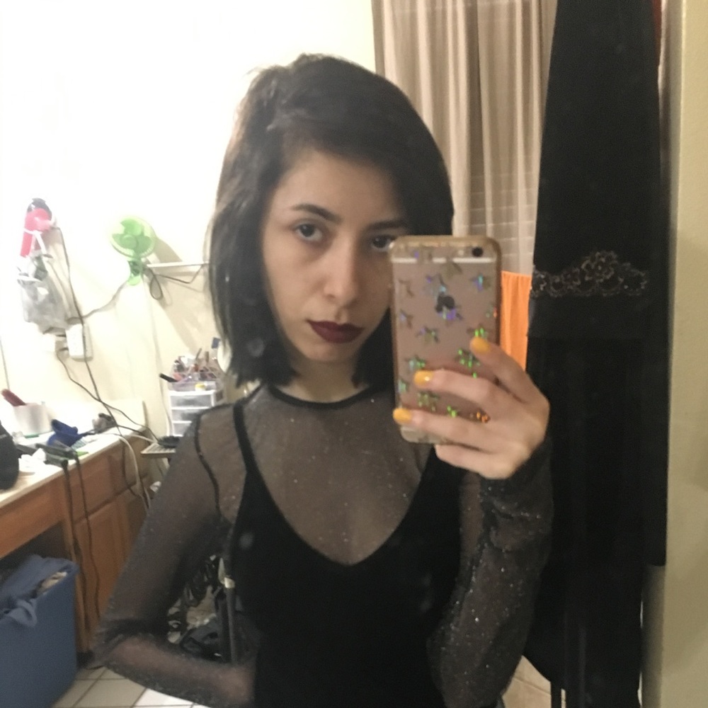 Meet your Posher, Paola